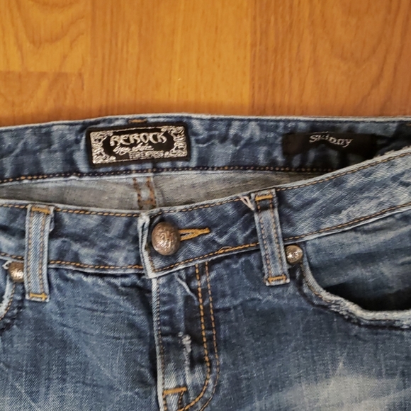 Express Rerock Jeans! - Picture 2 of 5